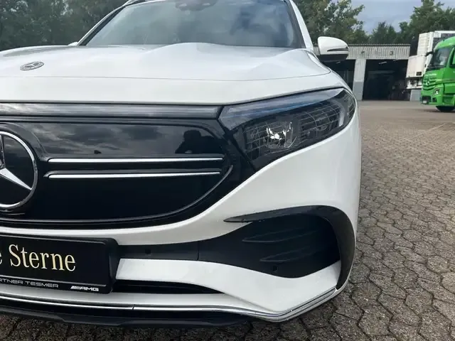 Mercedes-Benz EQB 250