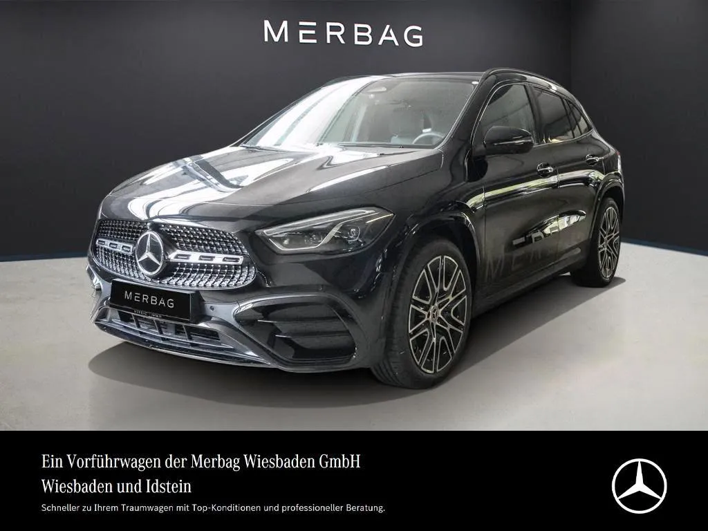 Mercedes-Benz GLA 200