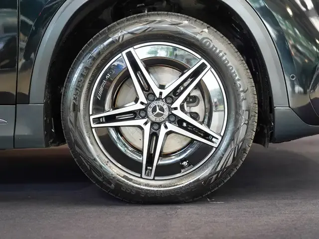 Mercedes-Benz EQA 300