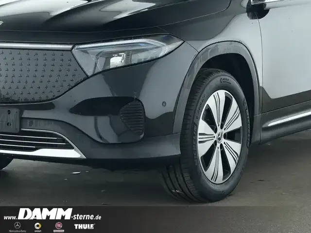 Mercedes-Benz EQB 300