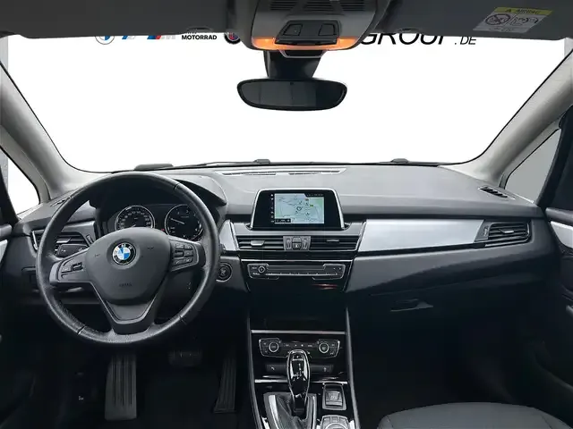 BMW 216