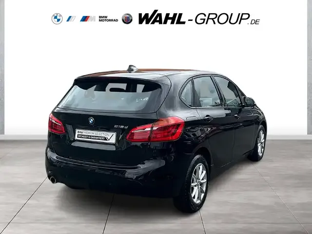 BMW 216