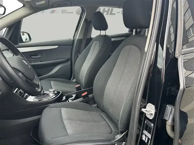 BMW 216