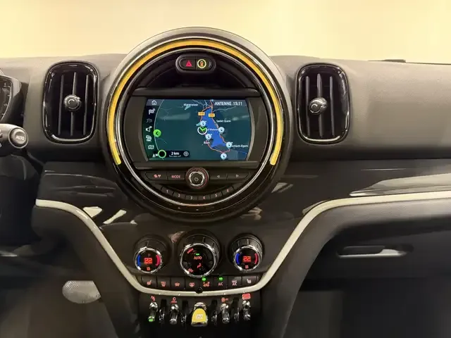 MINI Cooper SE Countryman