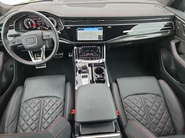 Audi SQ8
