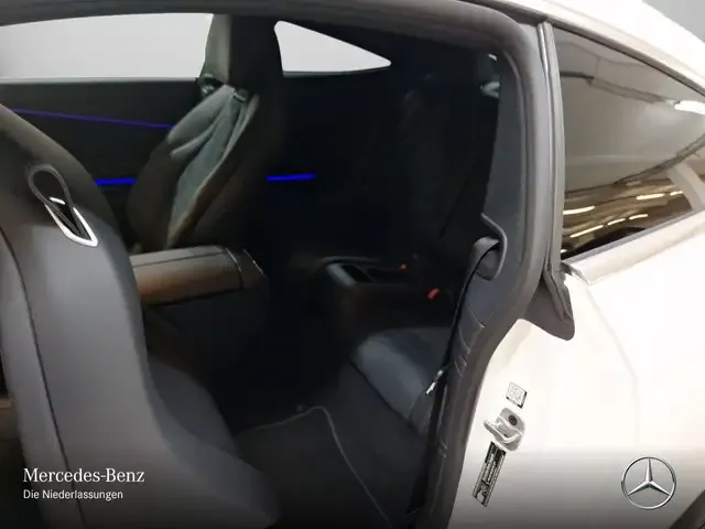 Mercedes-Benz CLE 180