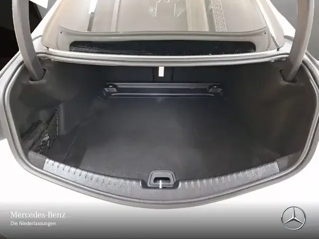 Mercedes-Benz CLE 180