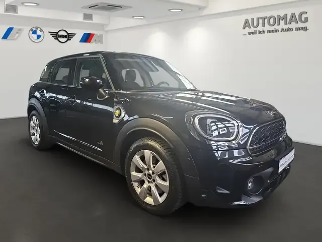 MINI Cooper SE Countryman