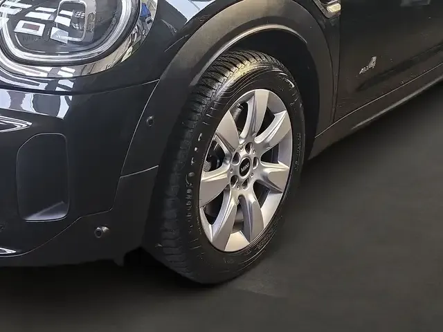 MINI Cooper SE Countryman