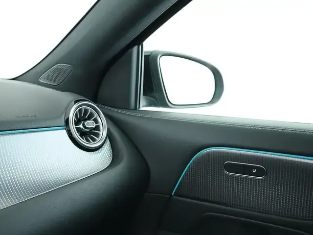 Mercedes-Benz EQA 250