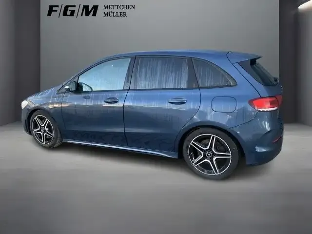 Mercedes-Benz B 250