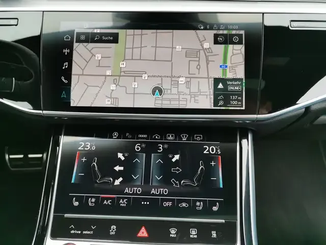 Audi S8