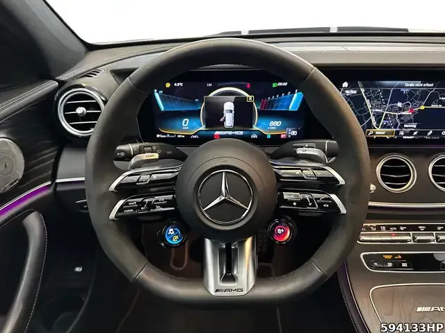 Mercedes-Benz E 63 AMG