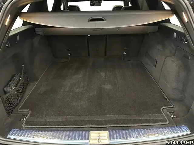 Mercedes-Benz E 63 AMG