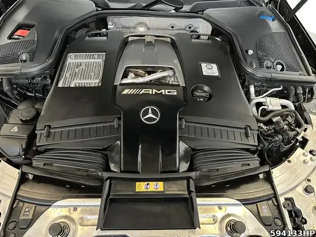 Mercedes-Benz E 63 AMG