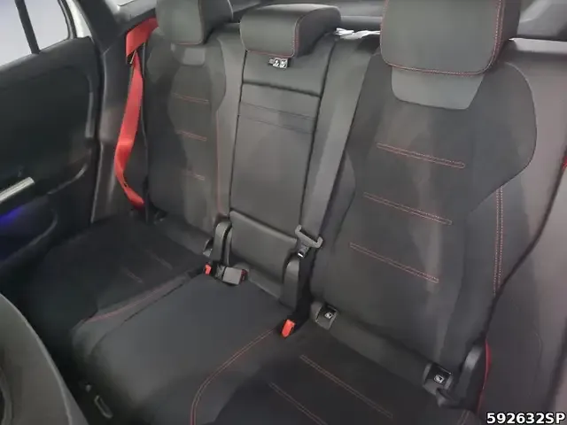 Mercedes-Benz GLA 35 AMG