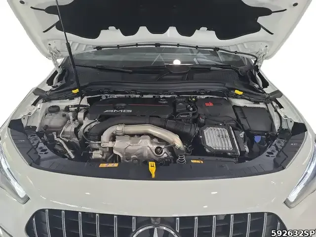 Mercedes-Benz GLA 35 AMG