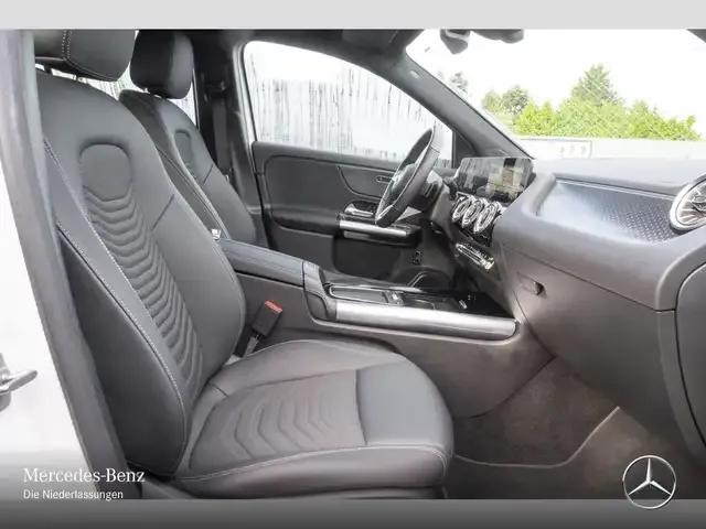 Mercedes-Benz EQA 350