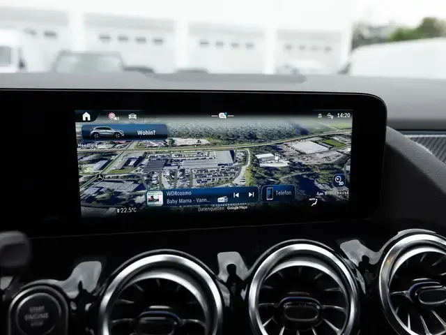 Mercedes-Benz GLA 200