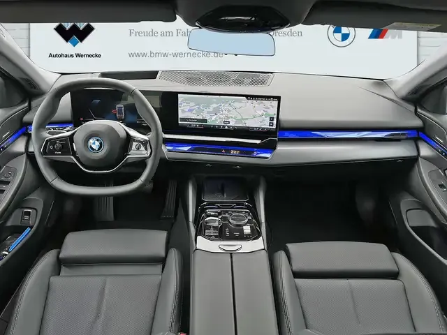 BMW i5