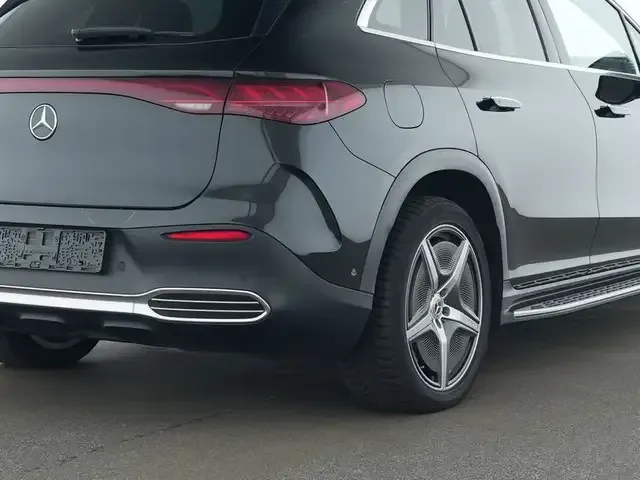 Mercedes-Benz EQE SUV