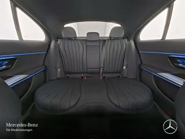 Mercedes-Benz E 400
