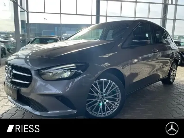 Mercedes-Benz B 250