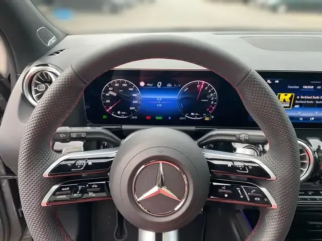 Mercedes-Benz GLA 250