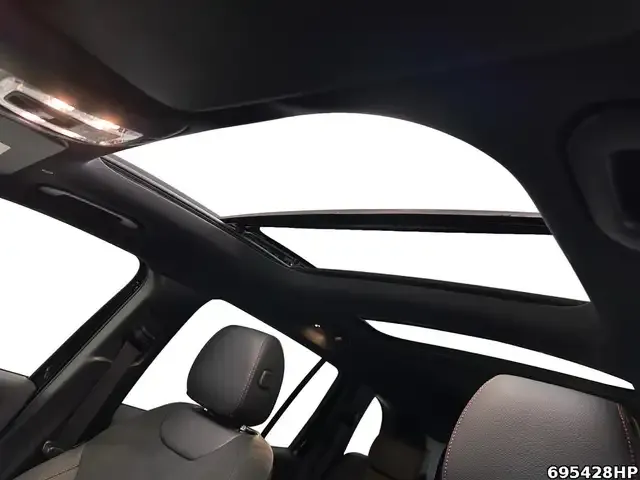 Mercedes-Benz EQB 300