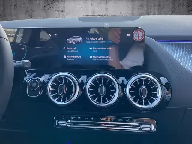 Mercedes-Benz EQA 250