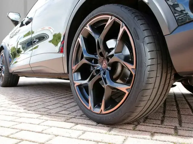 CUPRA Formentor VZ5