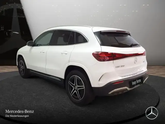 Mercedes-Benz EQA 300