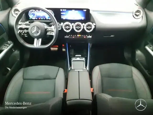 Mercedes-Benz EQA 300