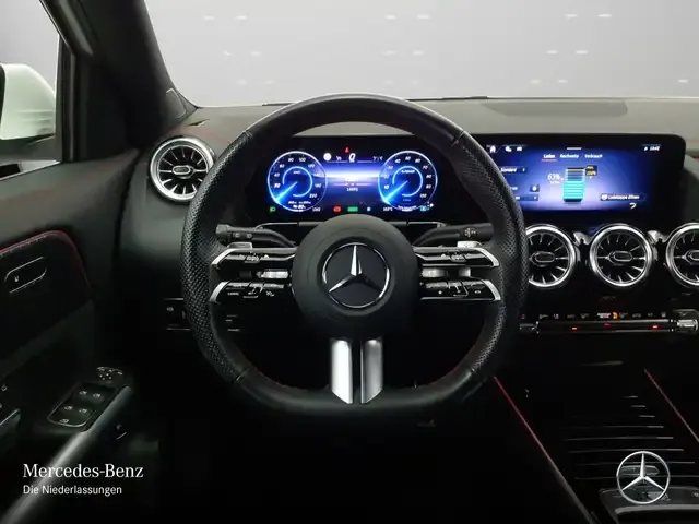 Mercedes-Benz EQA 300