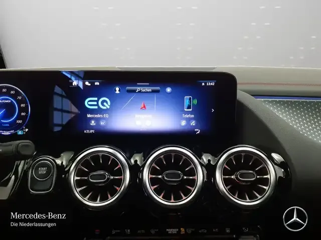 Mercedes-Benz EQA 300