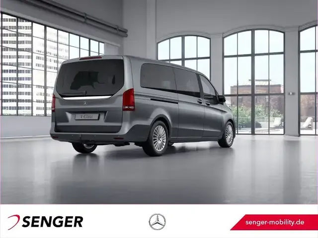 Mercedes-Benz V 250