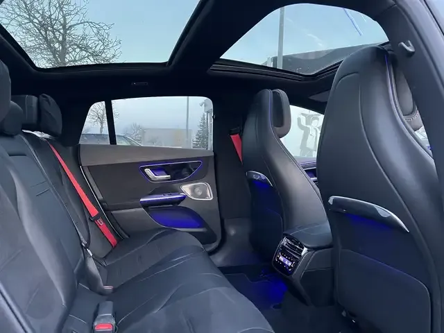 Mercedes-Benz EQE 300