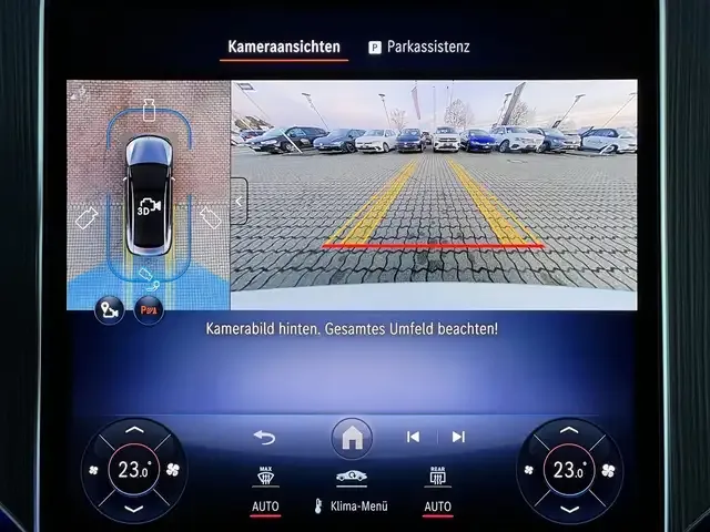 Mercedes-Benz EQE 300