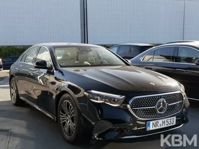 Mercedes-Benz E 200