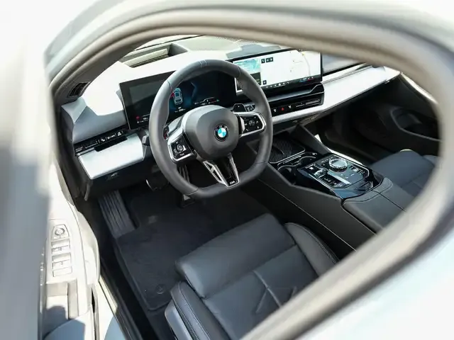 BMW 540
