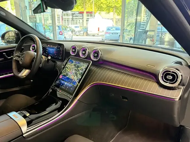 Mercedes-Benz C 220