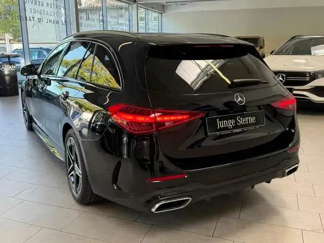 Mercedes-Benz C 220