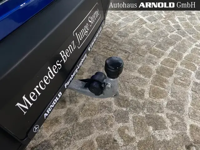 Mercedes-Benz EQB 300