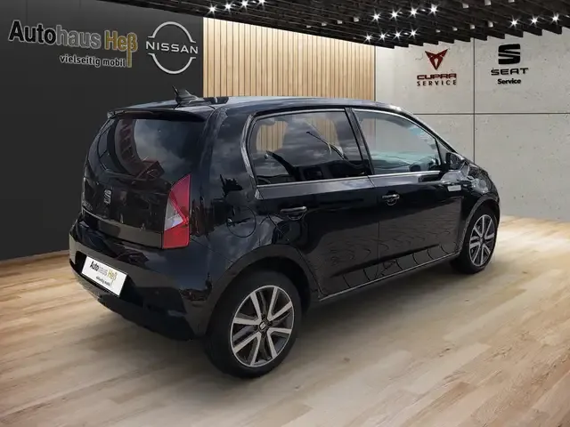 SEAT Mii