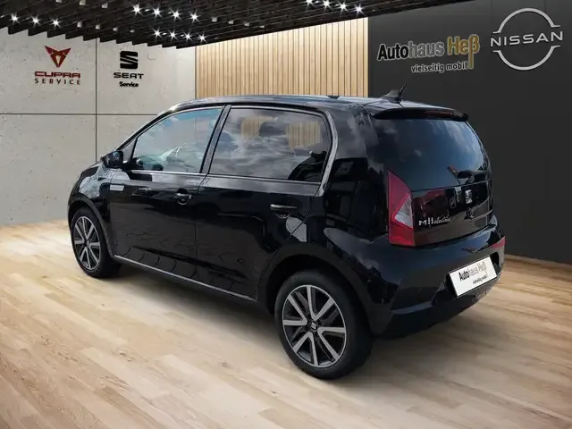 SEAT Mii