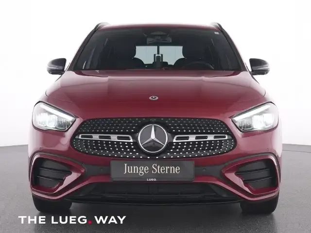Mercedes-Benz GLA 200