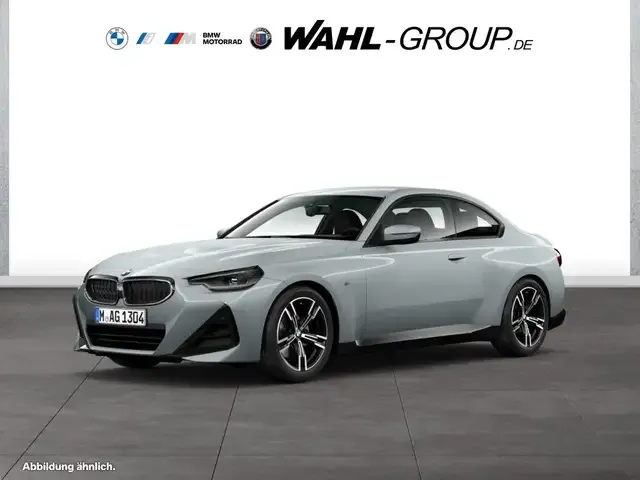BMW 220
