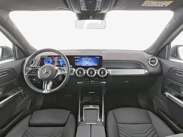 Mercedes-Benz EQB 300