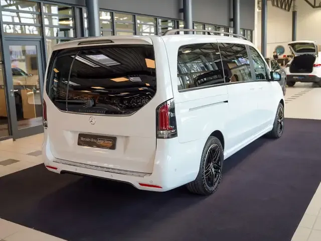 Mercedes-Benz V 250