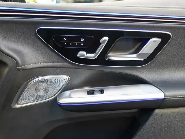 Mercedes-Benz EQE 500